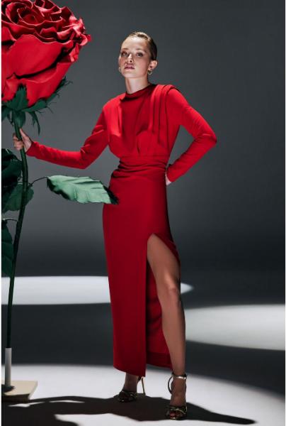 SCARLET - Red Elbise